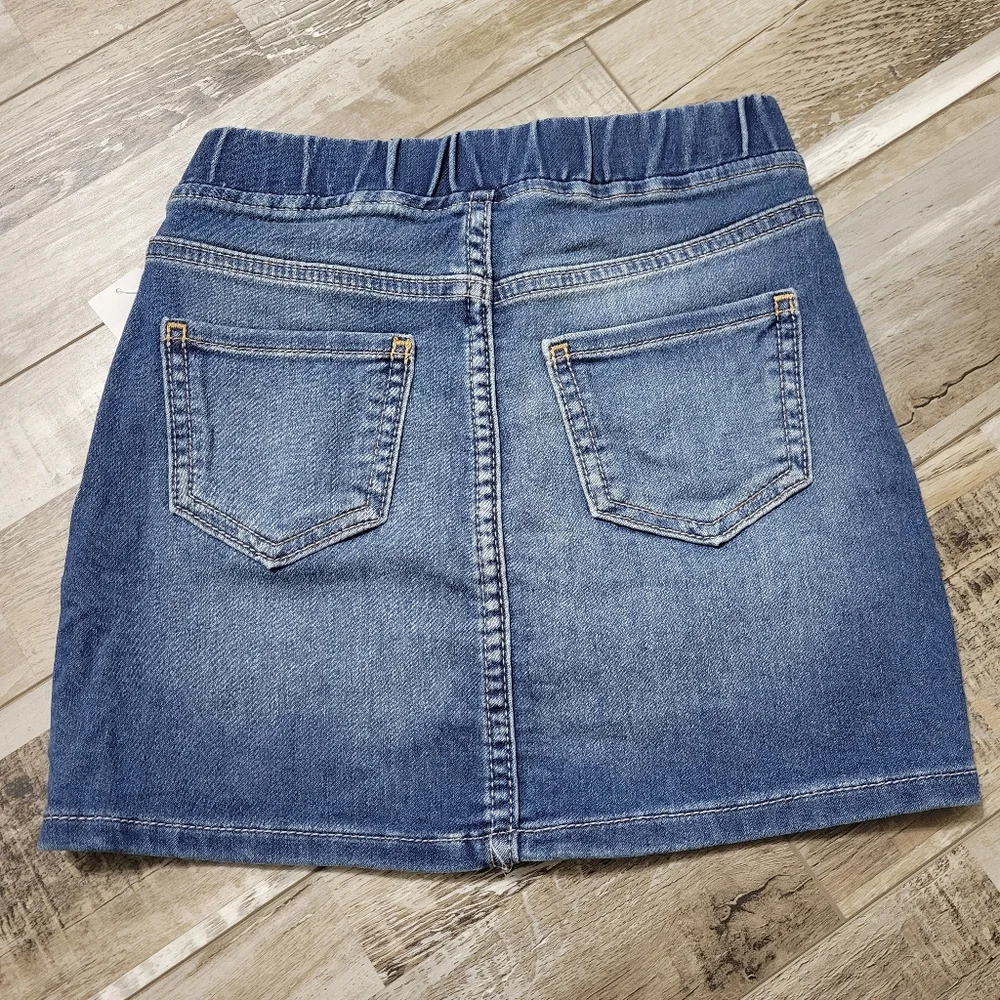 New Gap Kids Stretch Denim Skirt Size Small 6/7